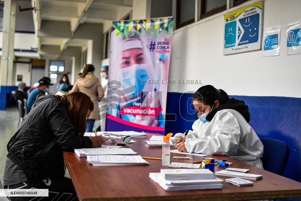 Covid-19 Vaccination - Columbia