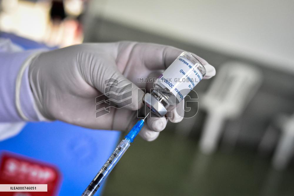Covid-19 Vaccination - Columbia