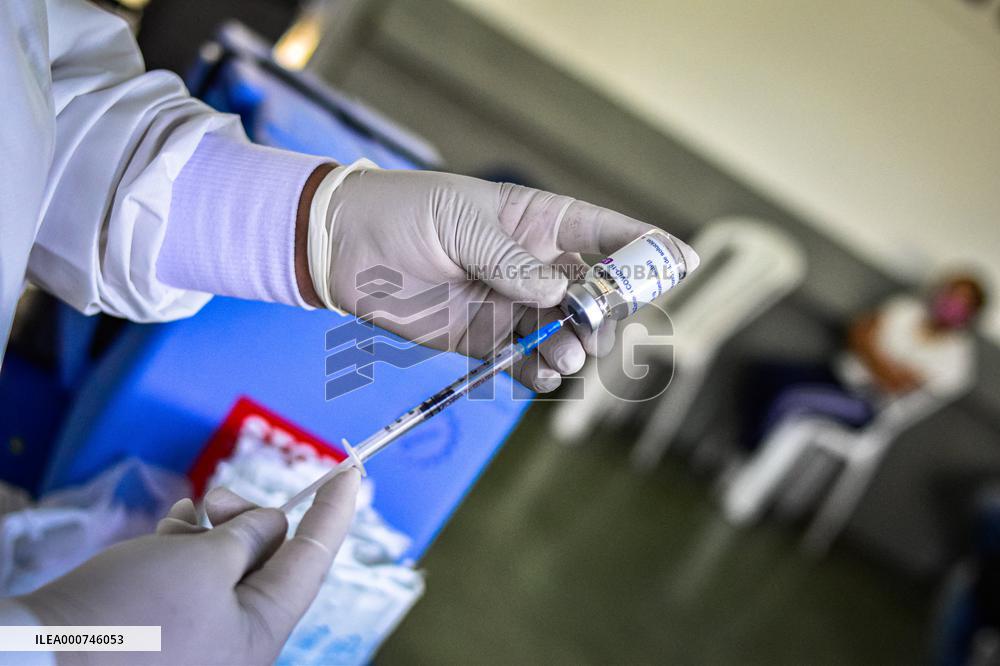 Covid-19 Vaccination - Columbia