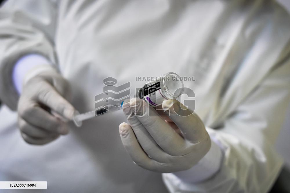 Covid-19 Vaccination - Columbia