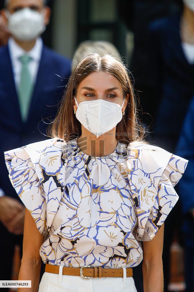 Queen Letiza Meeting With The Student Residence Board  - Madrid