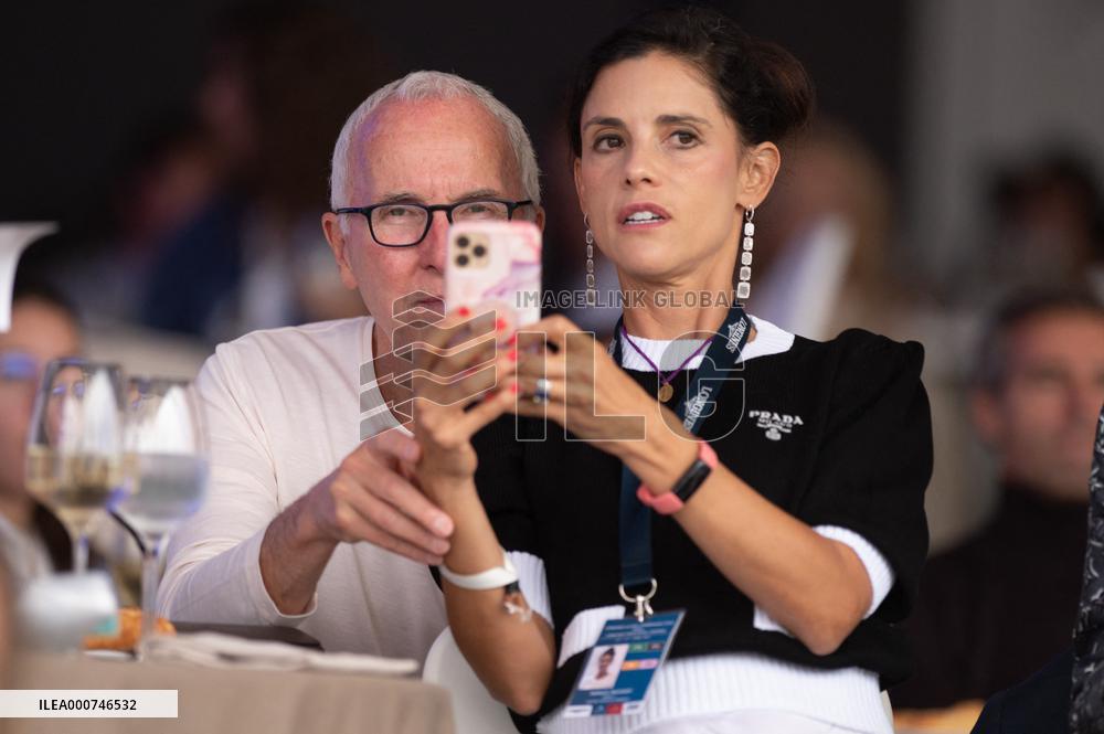 Jumping Eiffel - Frank McCourt