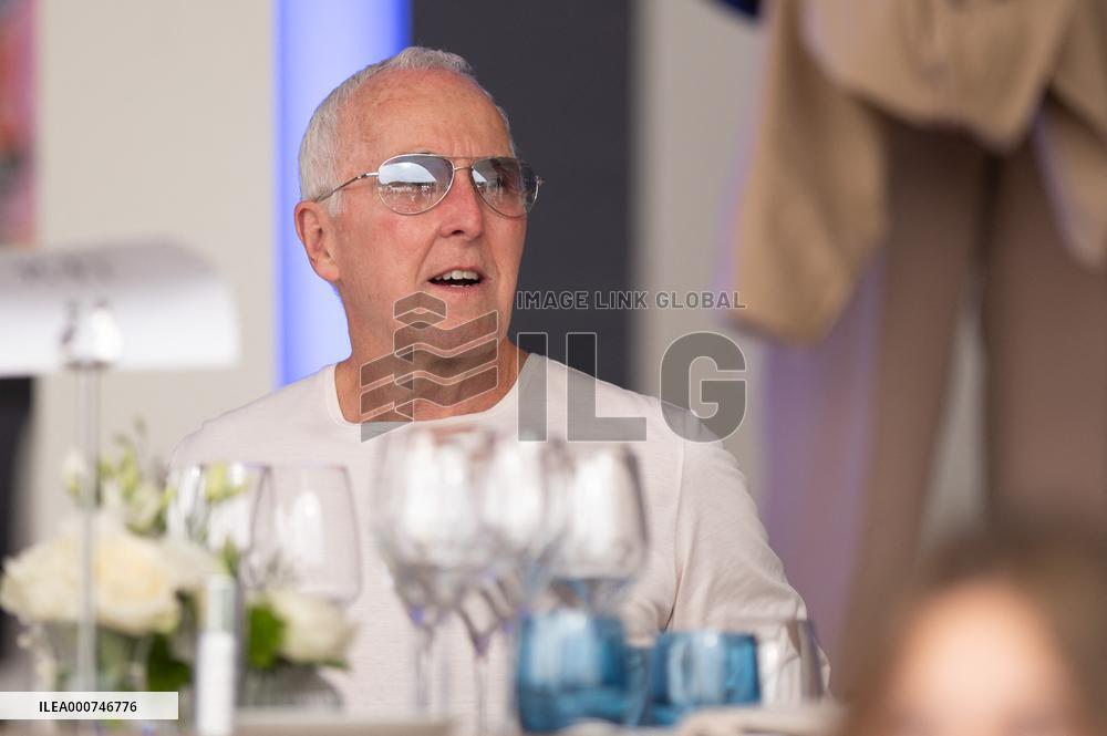 Jumping Eiffel - Frank McCourt