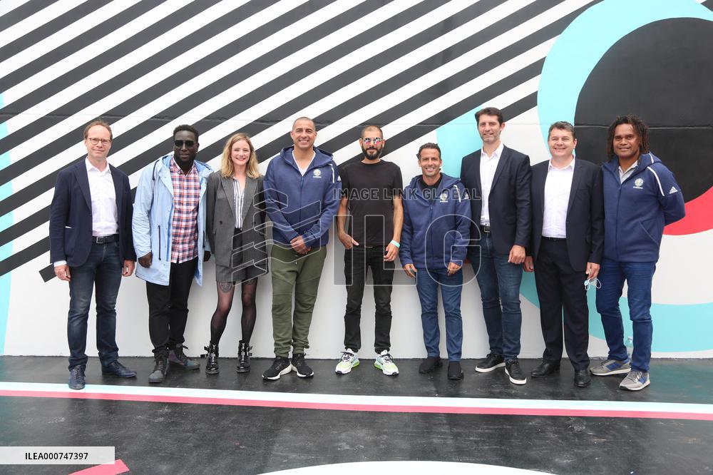 Inauguration ground by Tik Tok and the City Hall of Paris