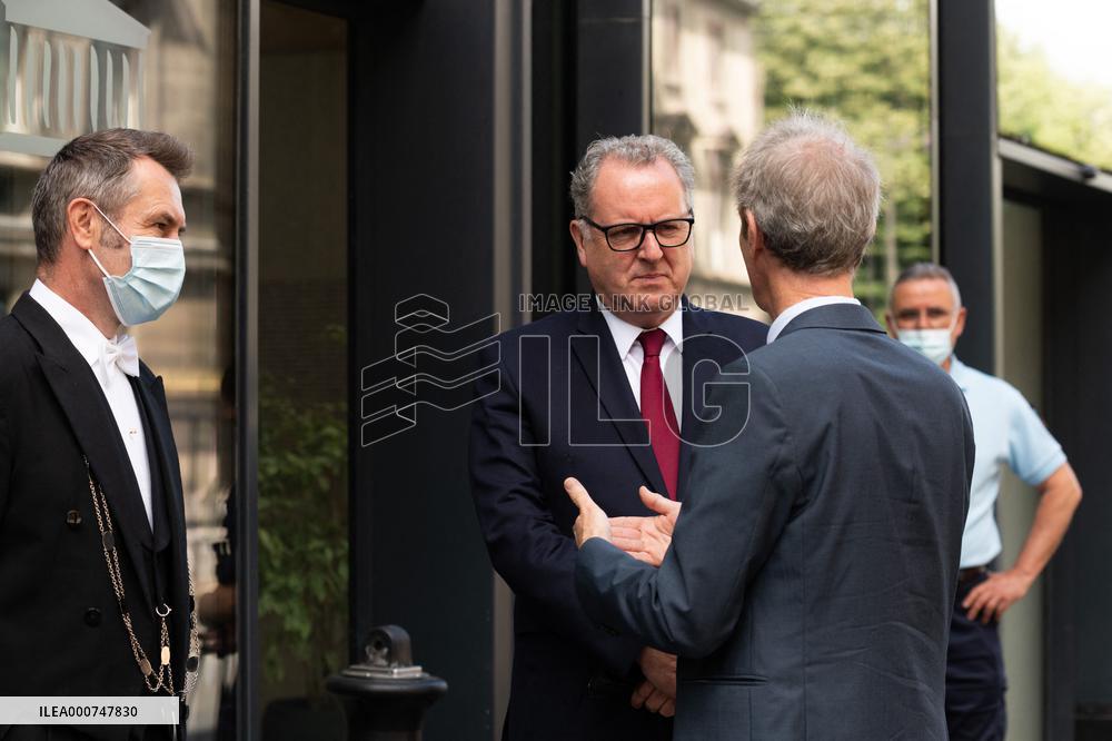 Jean Castex In Visio With Angela Merkel - Paris