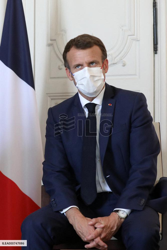 Emmanuel Macron meets Enrique Lores - Versailles