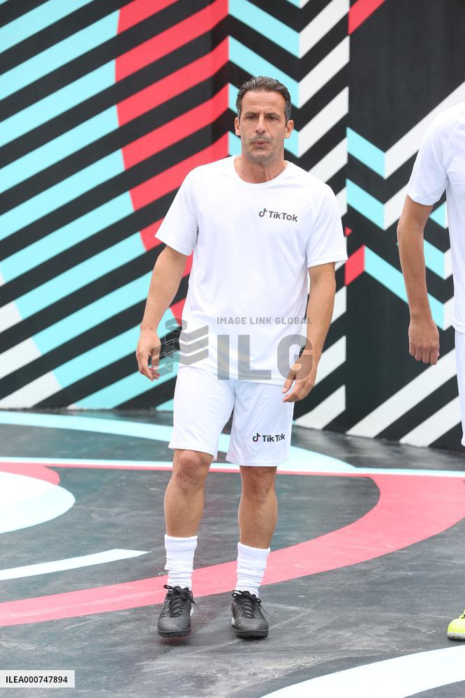 Inauguration ground by Tik Tok and the City Hall of Paris