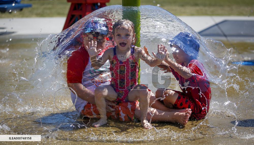 Canada Crushes All-Time Heat Records For Second Straight Day