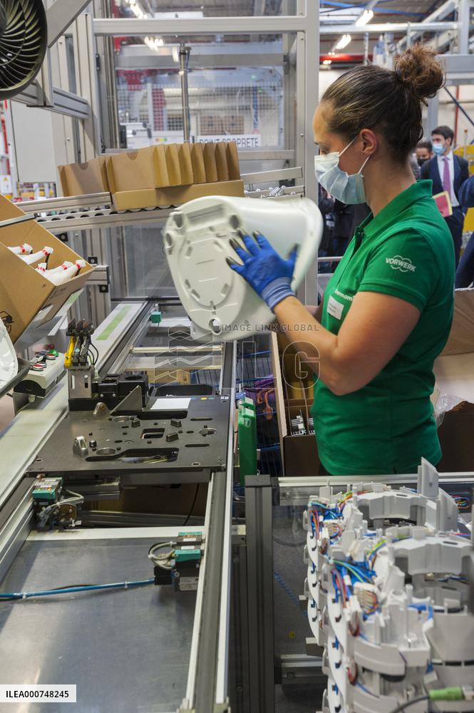 PM Castex Visits Vorwerk Semco - Cloyes-sur-le-Loir