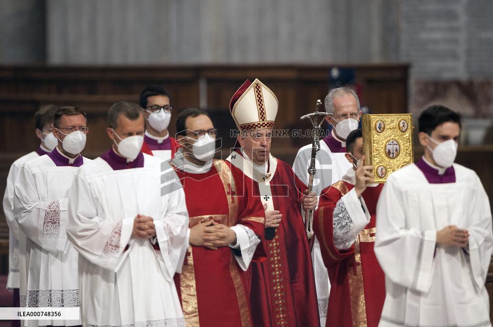 Mass To Mark The Feast Of Apostoles Peter And Paul - Vatican
