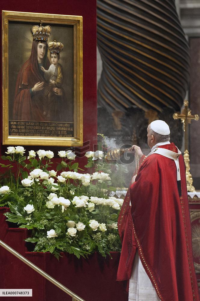 Mass To Mark The Feast Of Apostoles Peter And Paul - Vatican