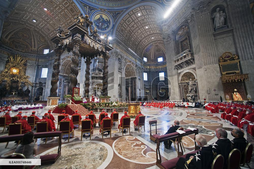 Mass To Mark The Feast Of Apostoles Peter And Paul - Vatican