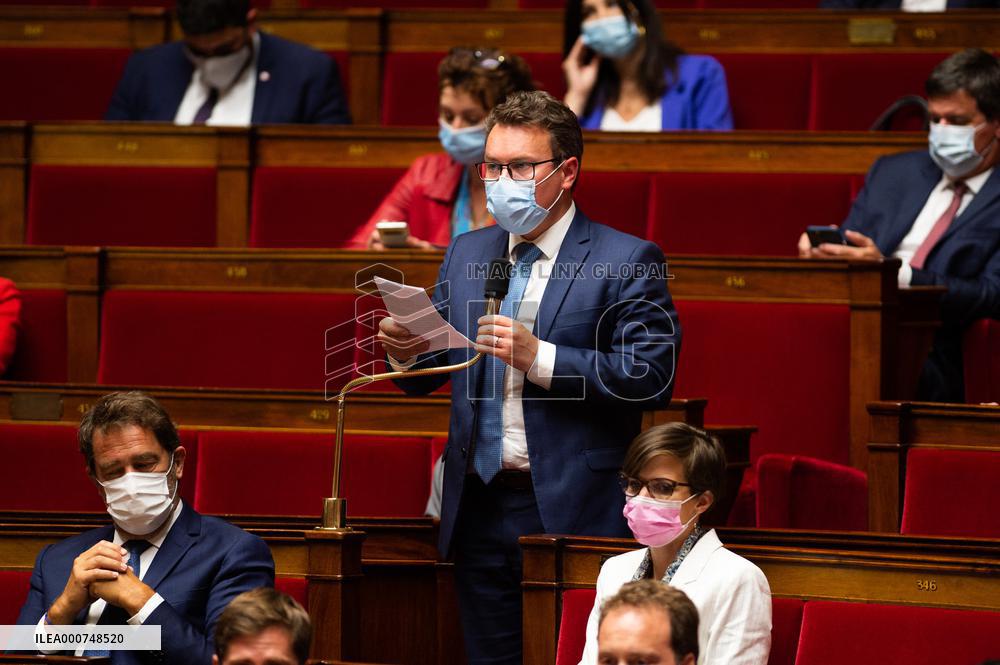 Questions to the government - Paris