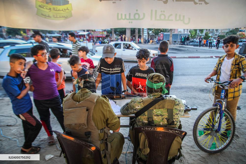 Palestinian Boys Register In A Summer Camp Organised By The Ezz-Al Din Al-Qassam Brigades - Gaza