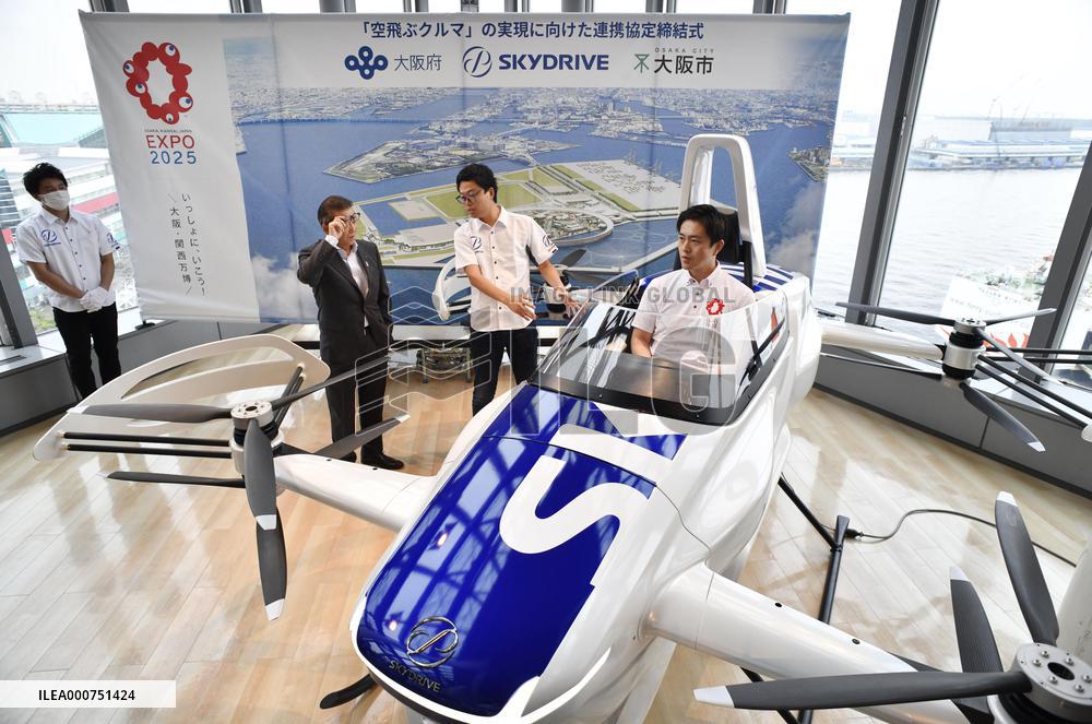 "Flying car" developing firm in Japan