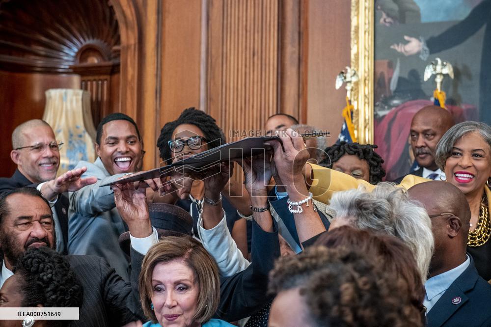 Juneteenth National Independence Day Act - Washington