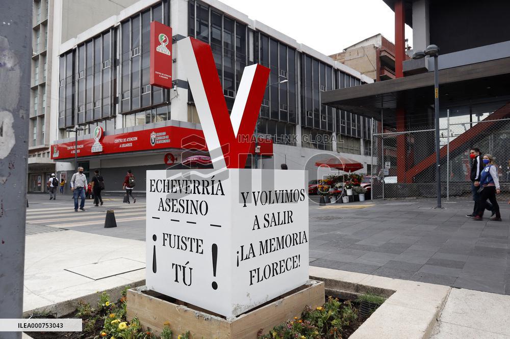 Anti-monuments placed as attempt to demand Justice - Mexico