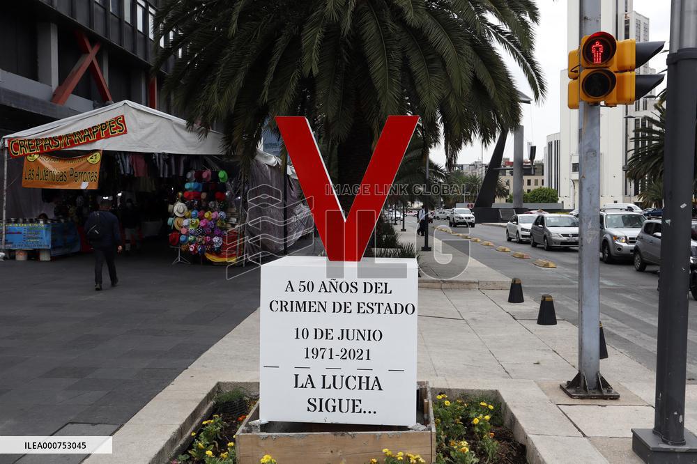 Anti-monuments placed as attempt to demand Justice - Mexico