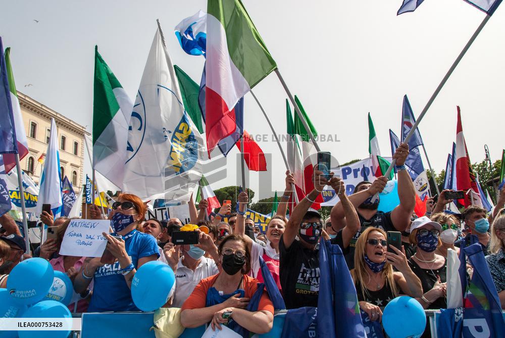 Matteo Salvini at the Lega demonstration in Rome