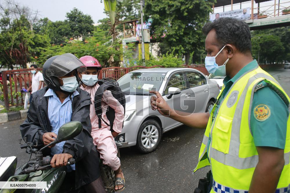 Lockdown In Dhaka
