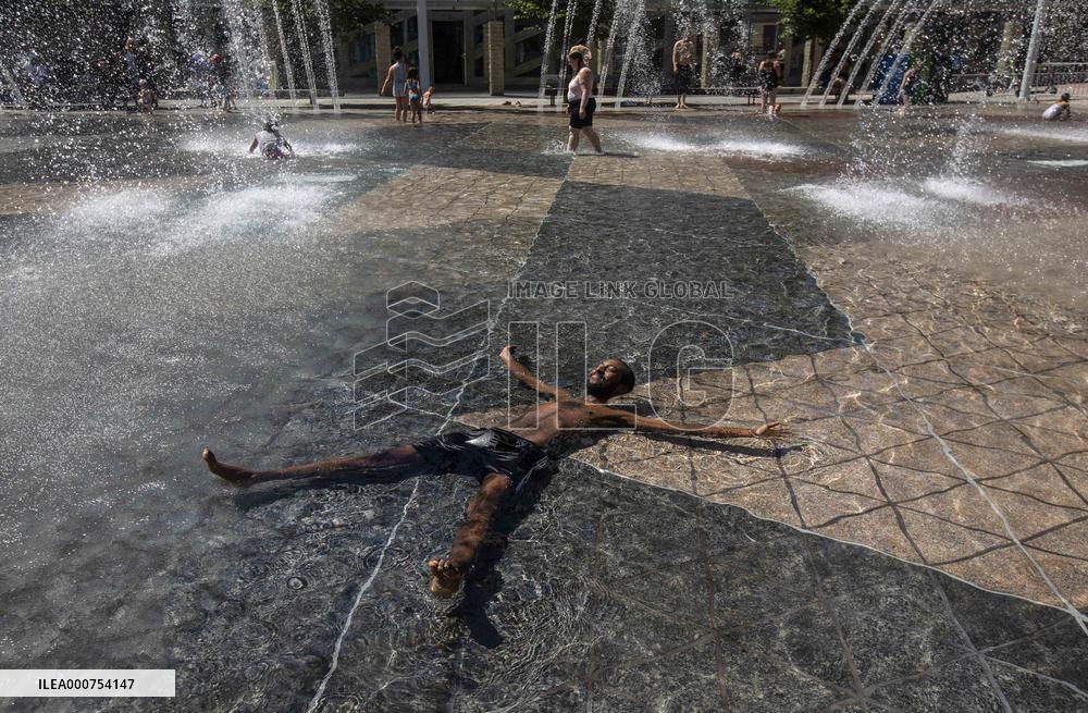Heat Dome Planted Over Alberta - Canada