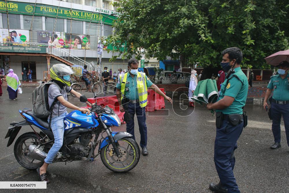 Lockdown In Dhaka