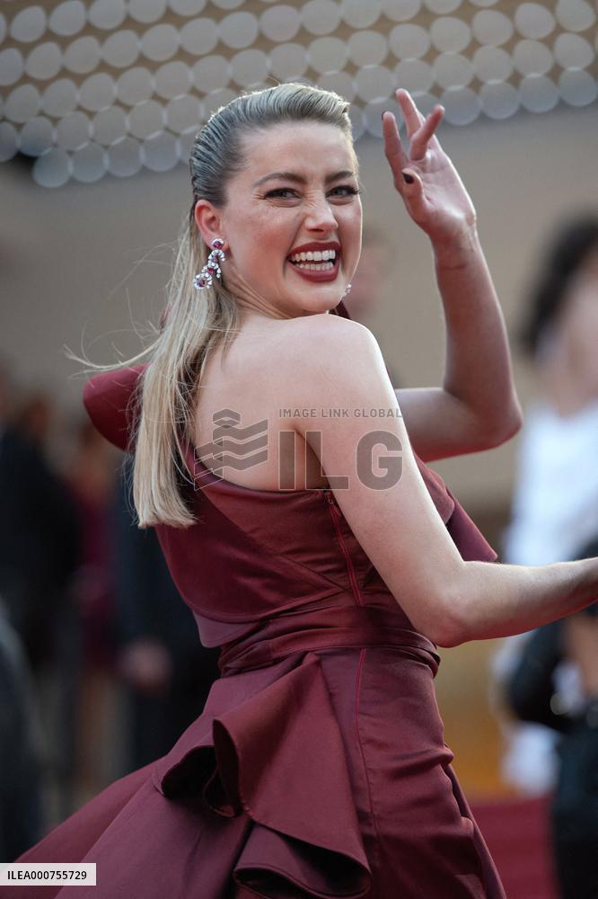 Amber Heard Welcomes First Baby