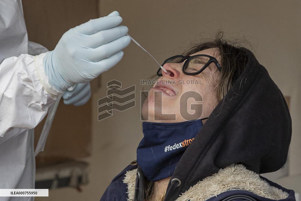 Mexico Reports 5,879 New Cases Of Covid-19