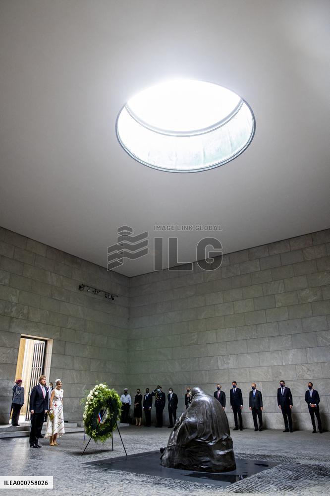 Dutch Royals Lay Wreath in Neue Wache - Berlin