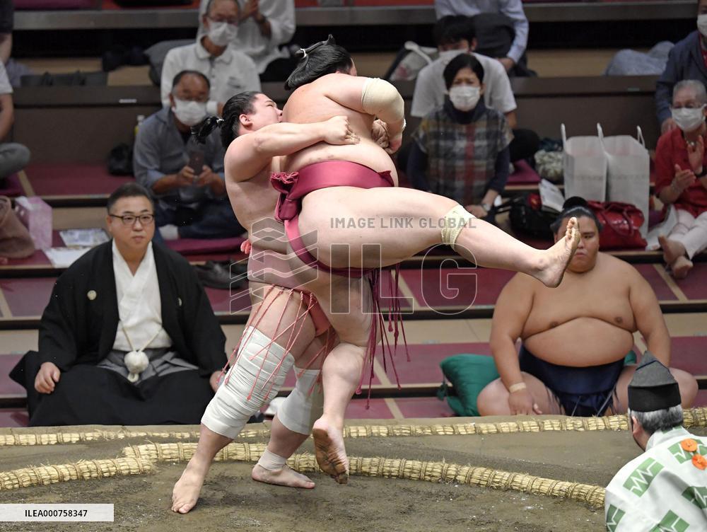 Autumn Grand Sumo Tournament