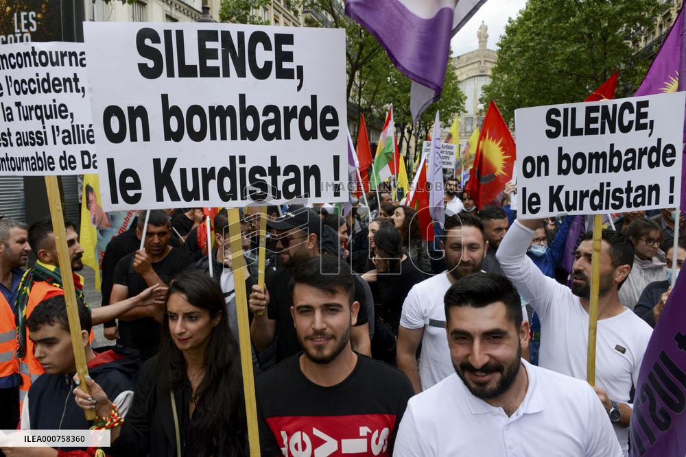 Demonstration Of The Kurdish Community Of France - Paris