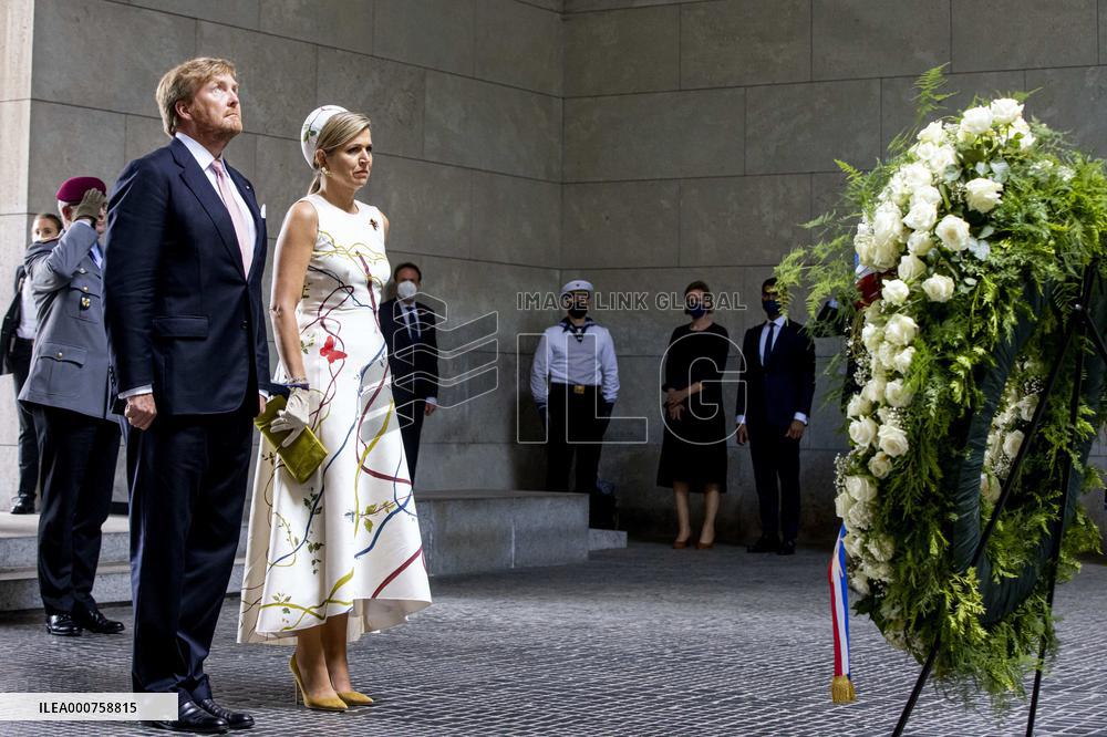 Dutch Royals Lay Wreath in Neue Wache - Berlin