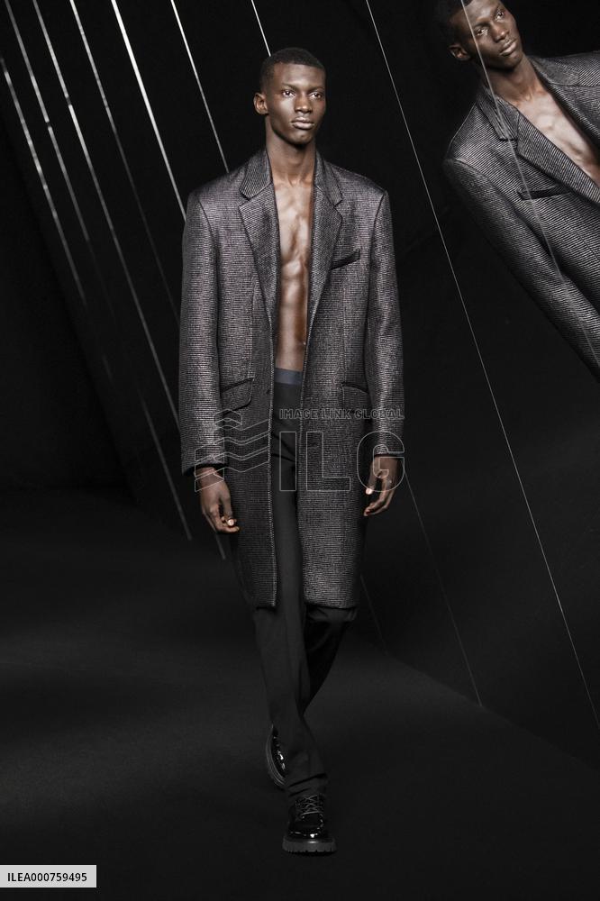 PFW - Azzaro Runway