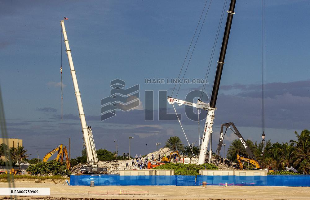 Search And Rescue Mission Continues - Surfside