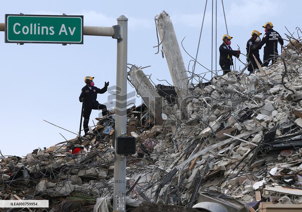 Search And Rescue Mission Continues - Surfside