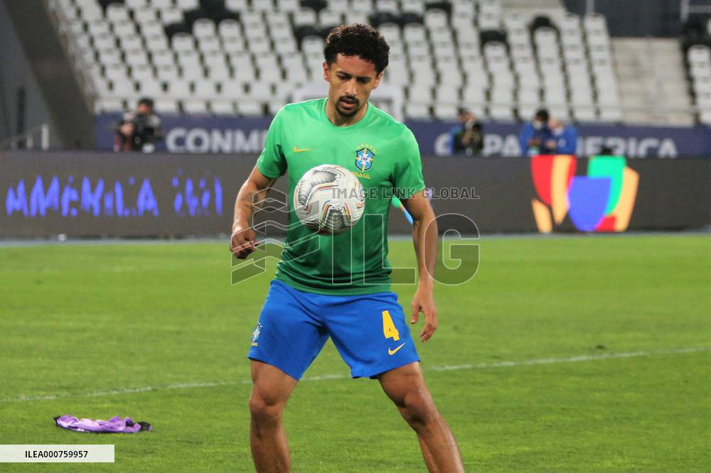 Copa America - Brazil v Peru