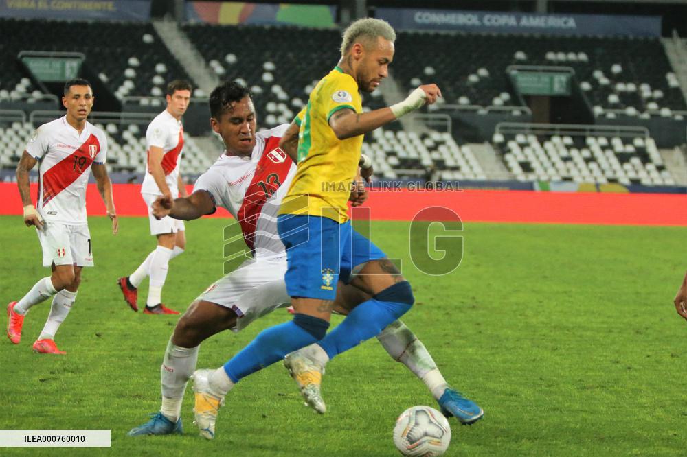Copa America - Brazil v Peru