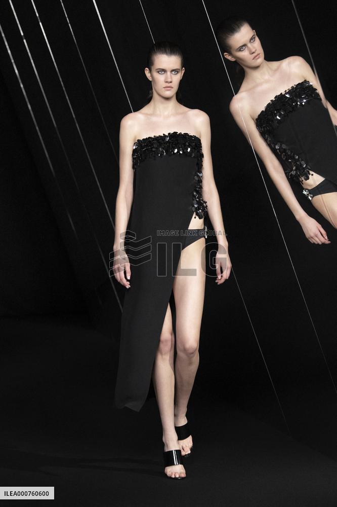 PFW - Azzaro Runway