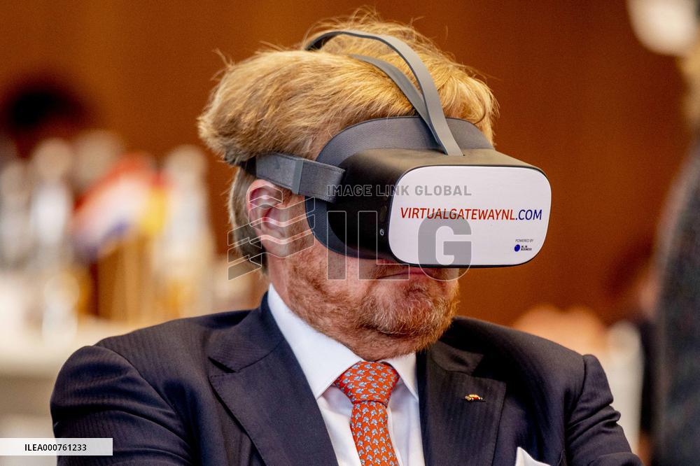 Dutch Royals Visit Dutch-German Hydrogen Sympisum - Berlin