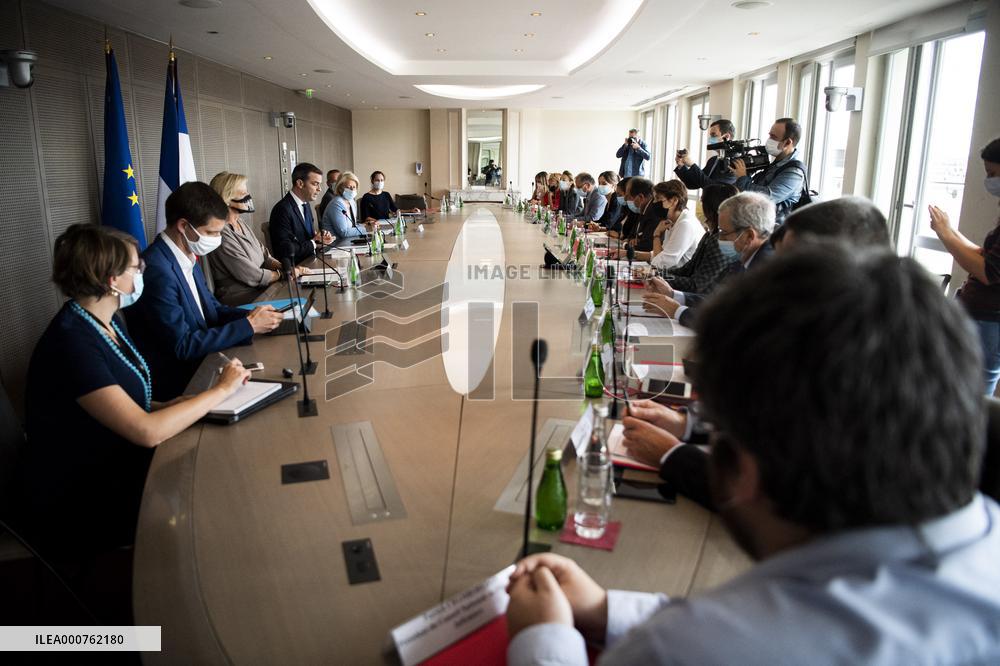 Olivier Veran meets with Health sector representatives