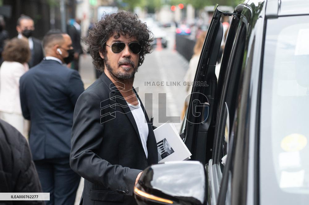 PFW - Chanel Arrivals