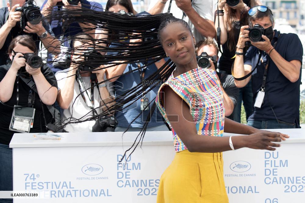 Cannes-OSS 117-Photocall-DN.