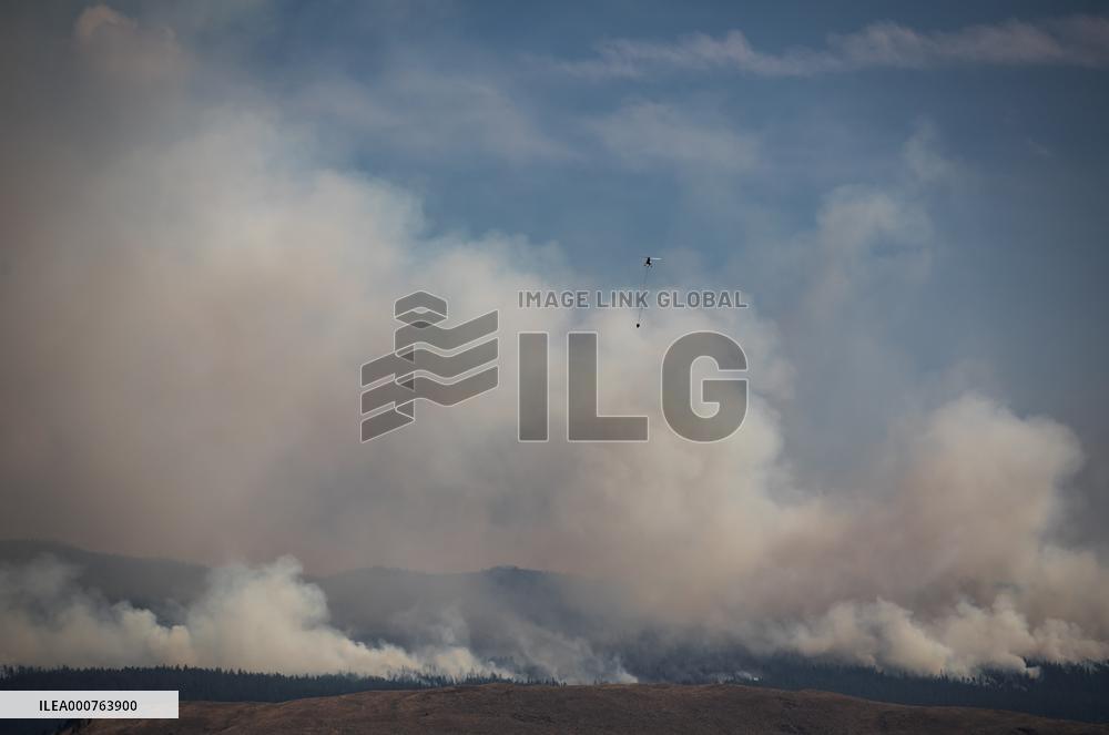Tremont Creek Wildfire Burning In BC - Canada