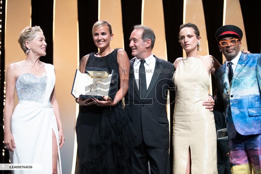 Cannes-Palme d or Winner Photocall-DN