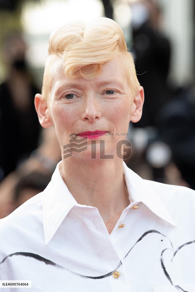 Cannes-OSS 117-Closing Ceremony-DN