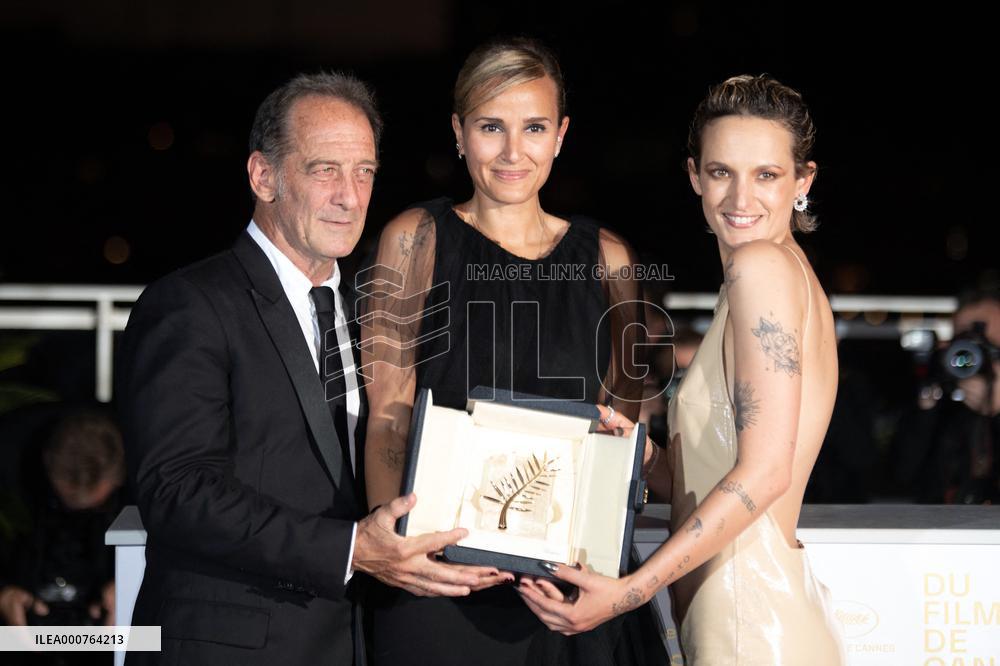 Cannes-Palme d or Winner Photocall-DN.