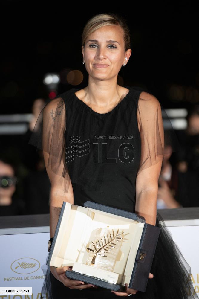 Cannes-Palme d or Winner Photocall-DN.