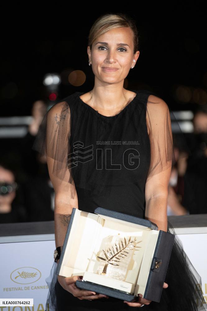 Cannes-Palme d or Winner Photocall-DN.
