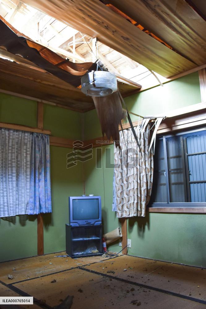 Typhoon damages house in western Japan