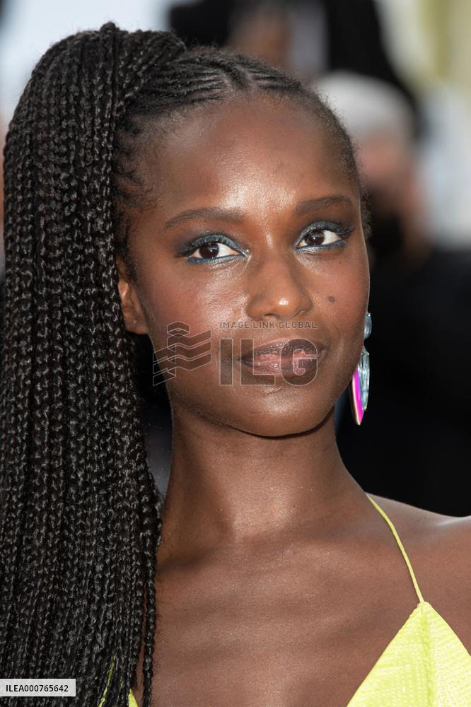 Cannes-OSS 117-Closing Ceremony-DN